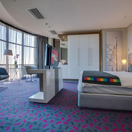 Park Inn Sandton Johannesburg Esterno foto