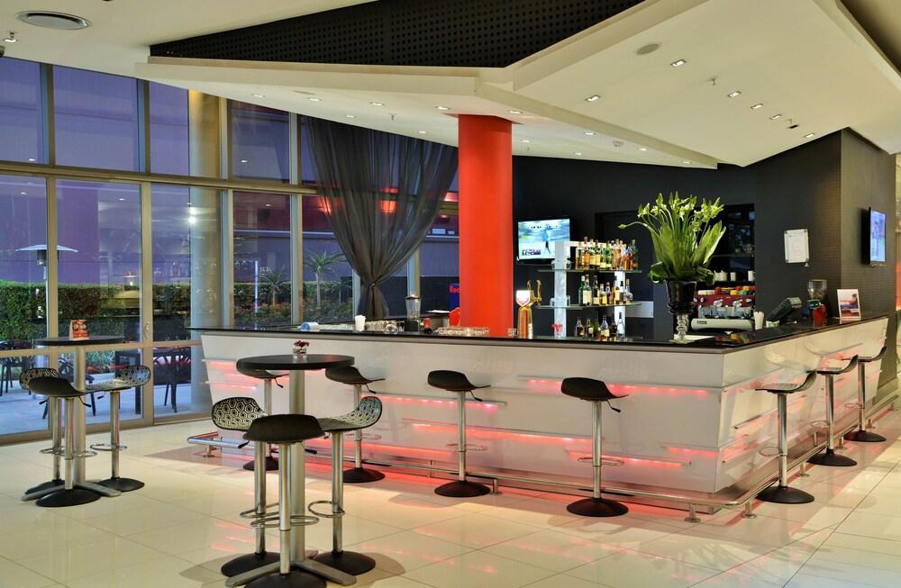 Park Inn Sandton Johannesburg Esterno foto