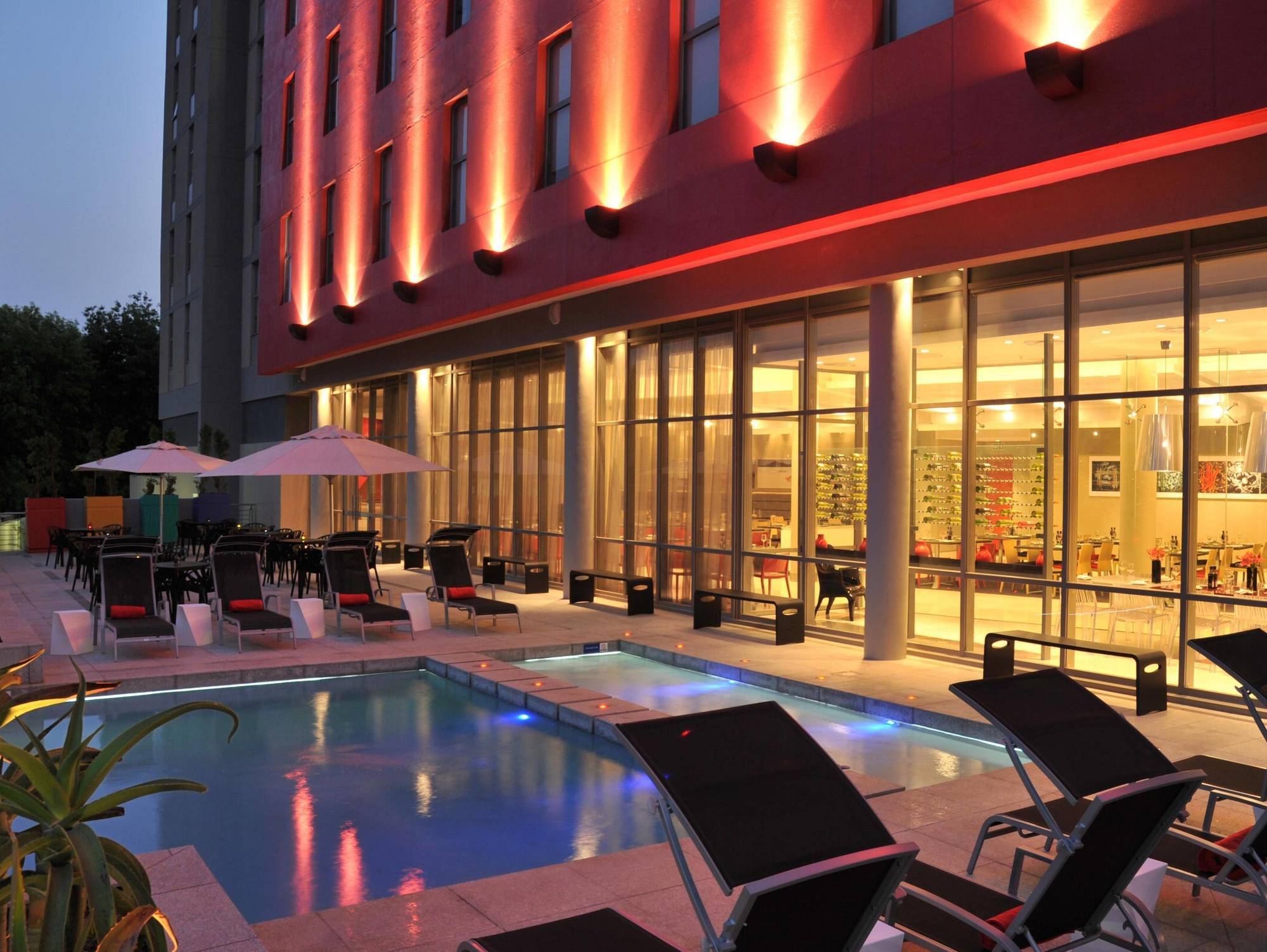 Park Inn Sandton Johannesburg Esterno foto