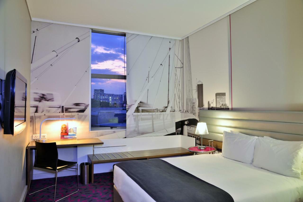 Park Inn Sandton Johannesburg Esterno foto