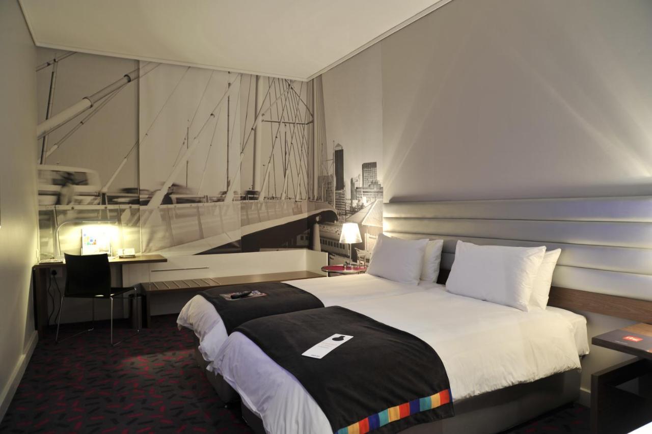 Park Inn Sandton Johannesburg Esterno foto