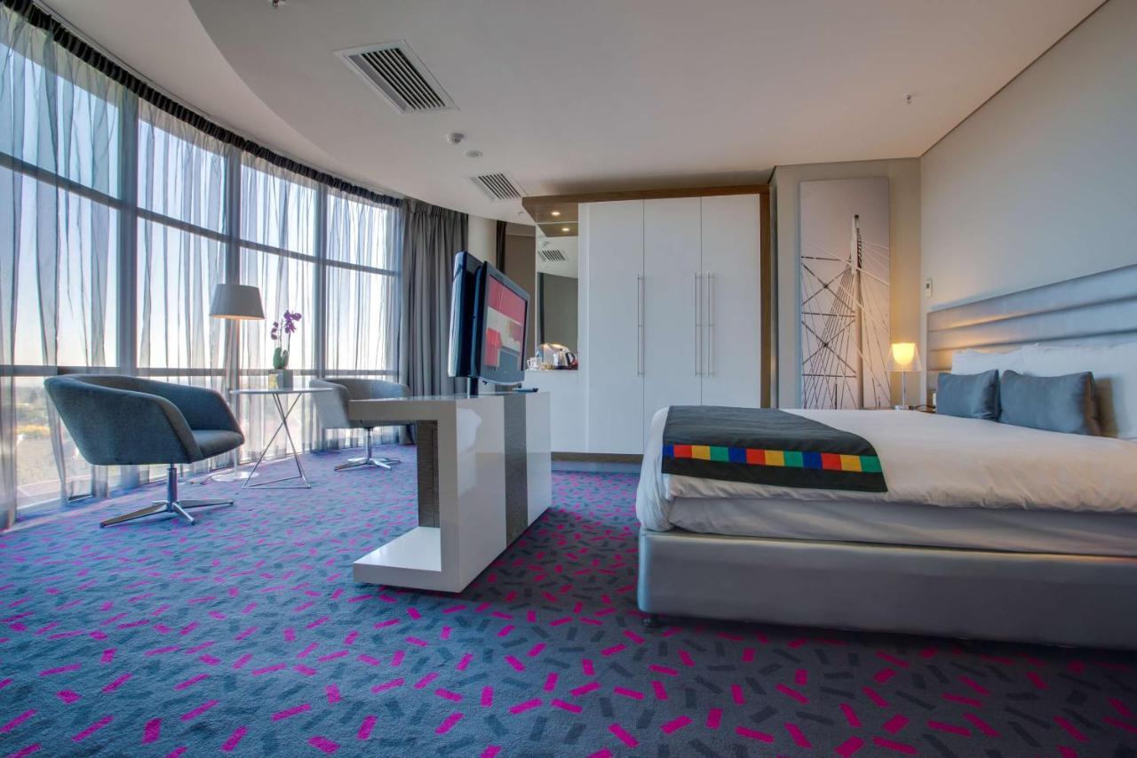 Park Inn Sandton Johannesburg Esterno foto